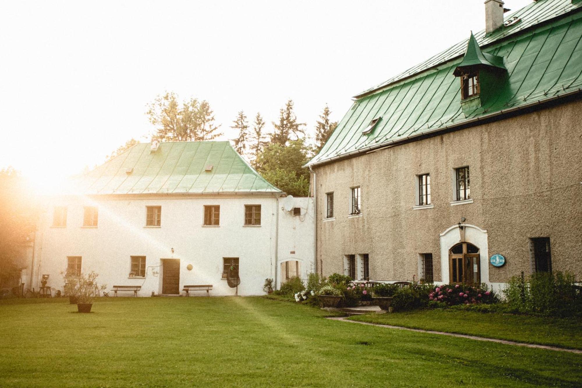 Hotel Lesny Dwor W Gorach Sowich Woliborz Zewnętrze zdjęcie